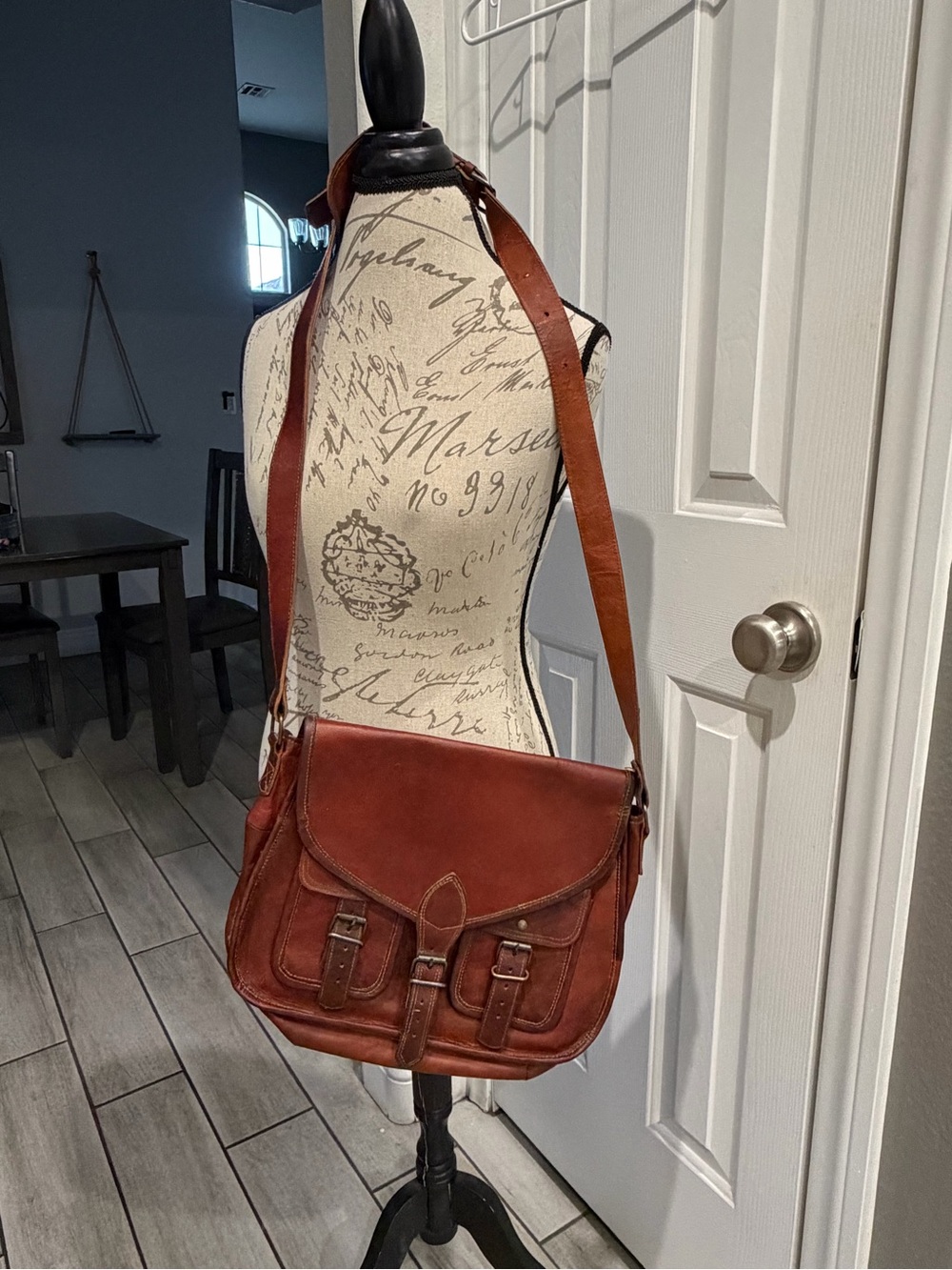 Brown Leather Messenger Bag - Classic Men's komal Crossbody